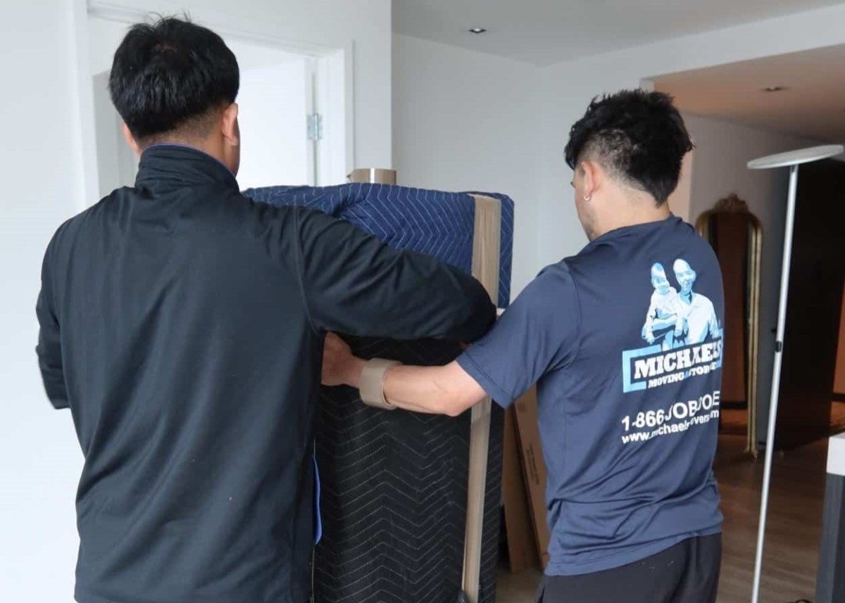 Walpole MA Furniture Movers